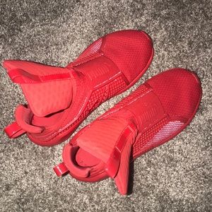 FENTY PUMA TRAINERS WOMENS SIZE 5.5